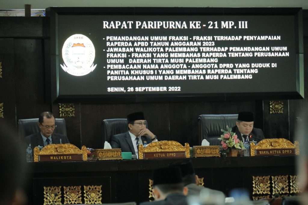 Rapat Paripurna ke 20 masa persidangan III di Gedung Parlemen DPRD Kota di Jakabaring,