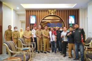 Herman Deru terima komunitas ojek online