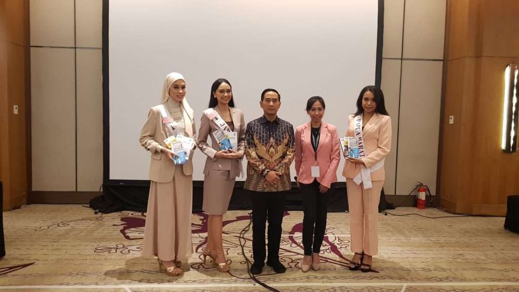 Komisi Pemberantasan Korupsi (KPK) memberikan pelatihan antikorupsi kepada 45 finalis Puteri Indonesia 2023 dalam bimbingan teknis (bimtek) di Jakarta pada Kamis (18/5). (Foto: Dok. KPK)