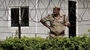 Ilustrasi. Polisi India. (AP/Manish Swarup) / bbcindonesia.com