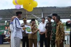 Wabup PALI Drs H Soemarjono membuka Festival Pasar Ramadhan 1444 H Kabupaten PALI 2023, di Pasar Talang Kerangan Talang Ojan, Pendopo, PALI, Senin (27/3/2023)